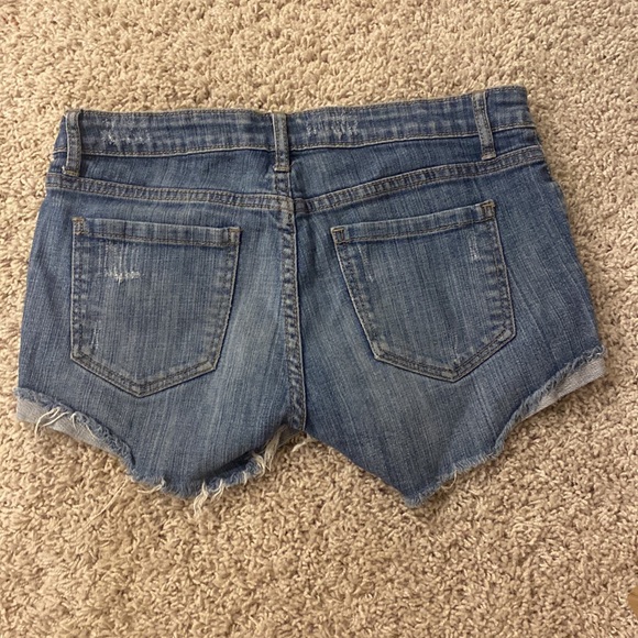 Jean Shorts from brand XXI - Picture 2 of 2